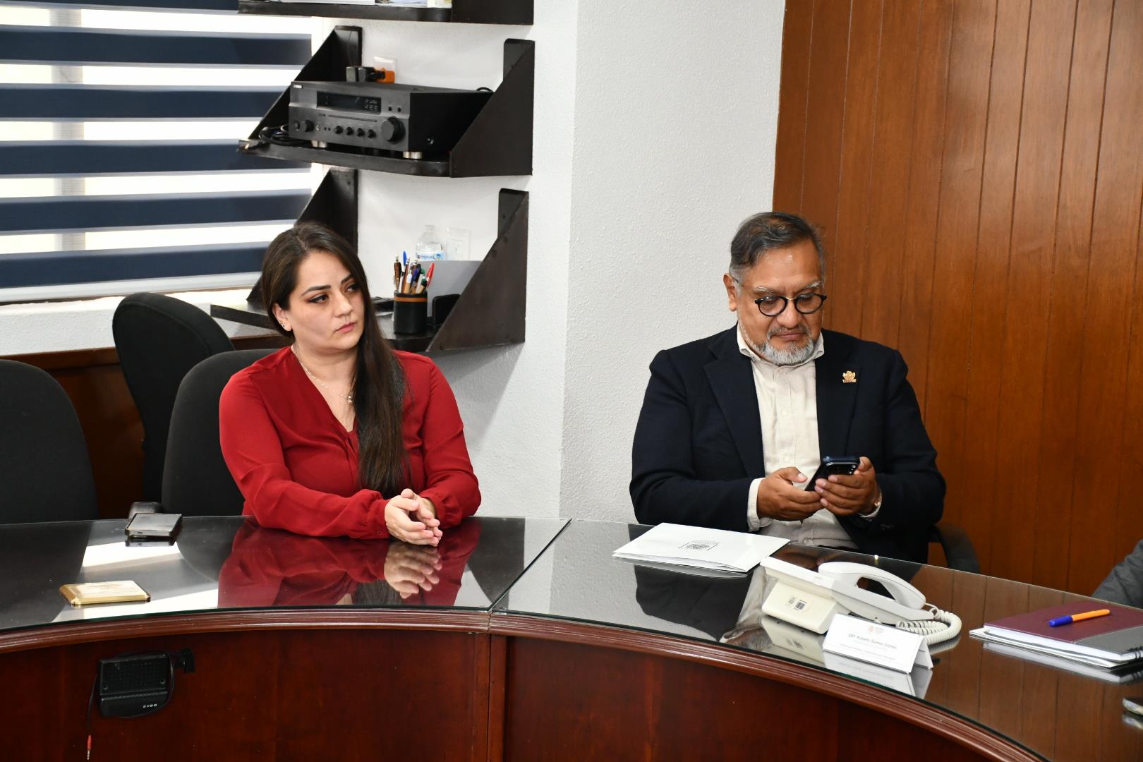 Reunión de trabajo con el Lic. Juan Gerardo  Lopez Hernandez, Director de Prestaciones Economicas  y Sociales, Tema EBDIS